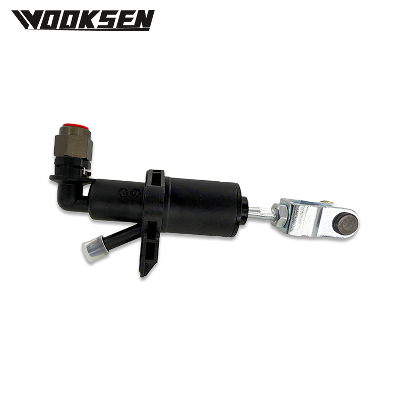 B22-1608010 Clutch Master Cylinder