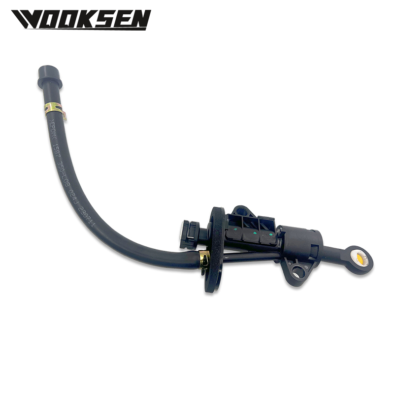 10637088 Clutch Master Cylinder