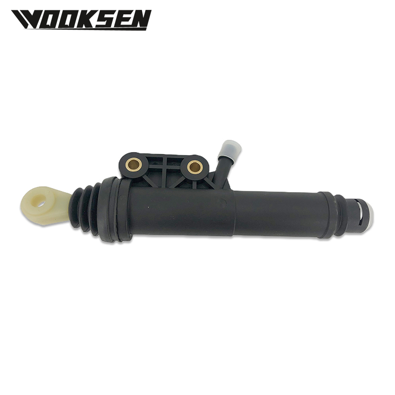 A0002903212 2D0721401 05117877AA K05117877AA Clutch Master Cylinder