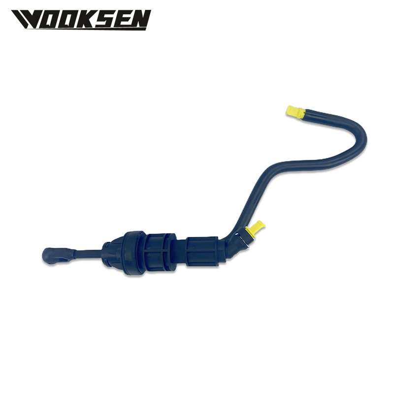 MN100486 2345A025 2345A041 2345A028 MN100487 Clutch Master Cylinder