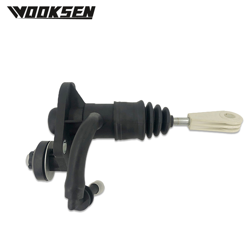 8E1721401 8E1721401K 8E1721401C 8E1721401AG Clutch Master Cylinder