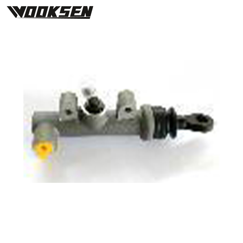 XUI3135L Clutch master cylinder