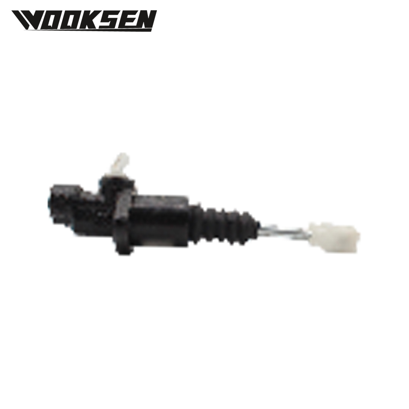 XUI3807A Clutch master cylinder