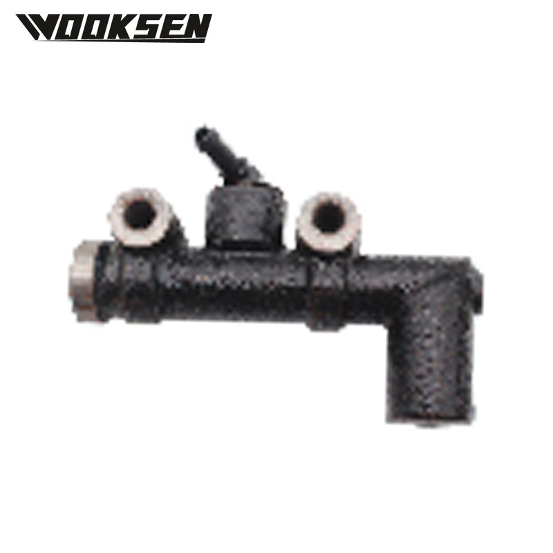 XUI3517A Clutch master cylinder