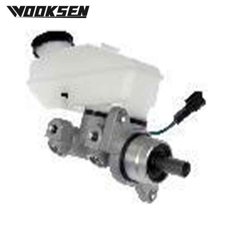 XUI1120L-2 4 holes without proportional valve without nozzle Brake Master Cylinders