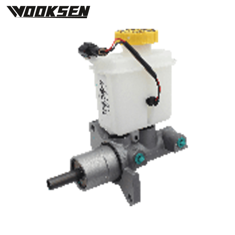 XUI1682L-1 Brake Master Cylinder