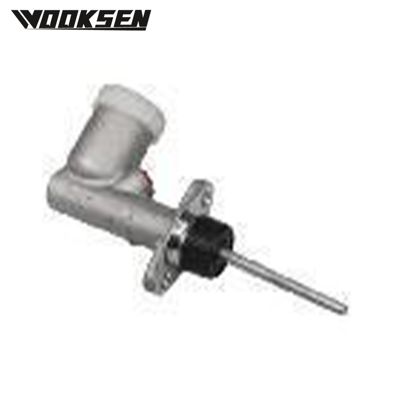 XUI3120L Clutch master cylinder