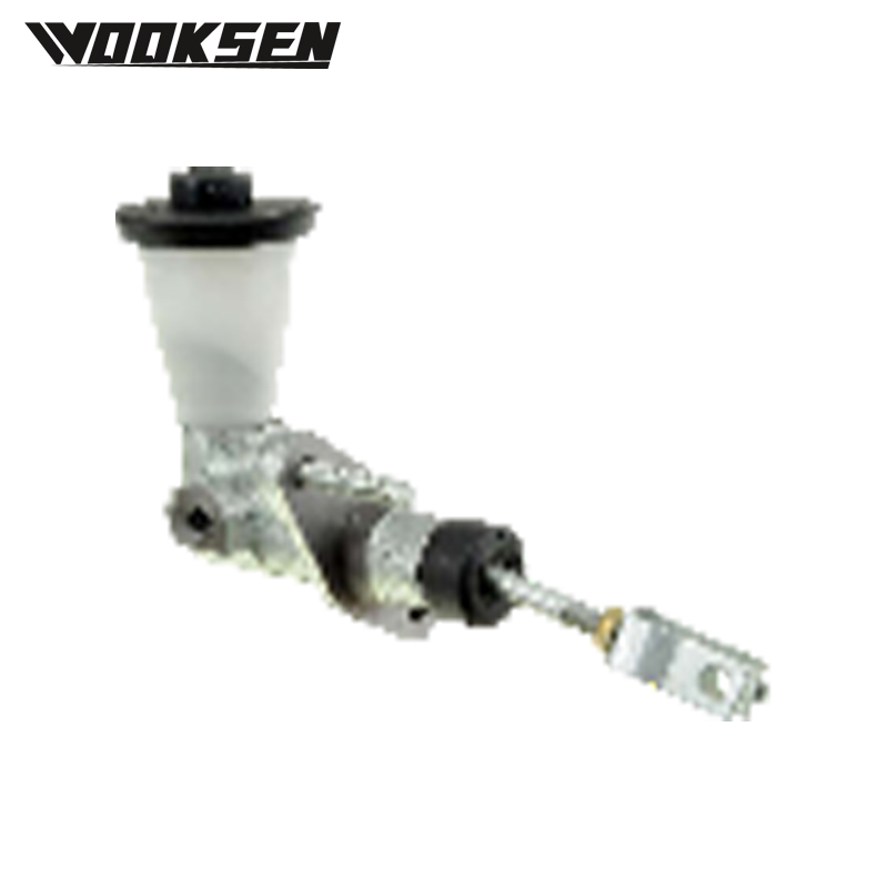 XUI3024A-1 (one bolt, top) Clutch master cylinder