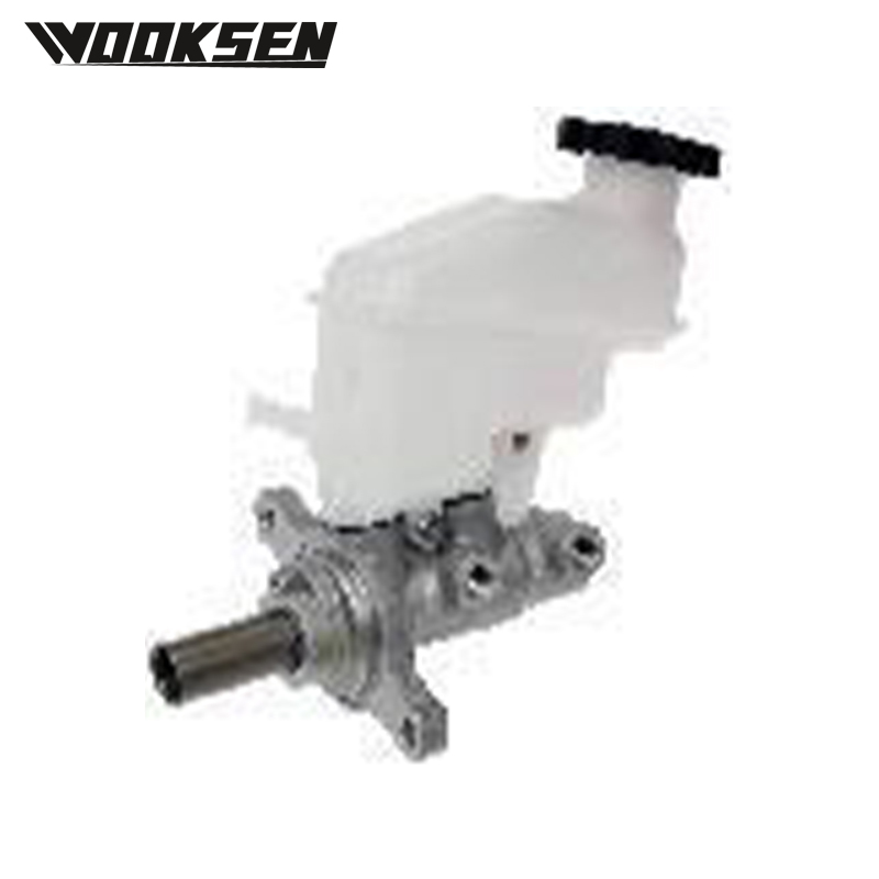 XUI8079L Brake master cylinder