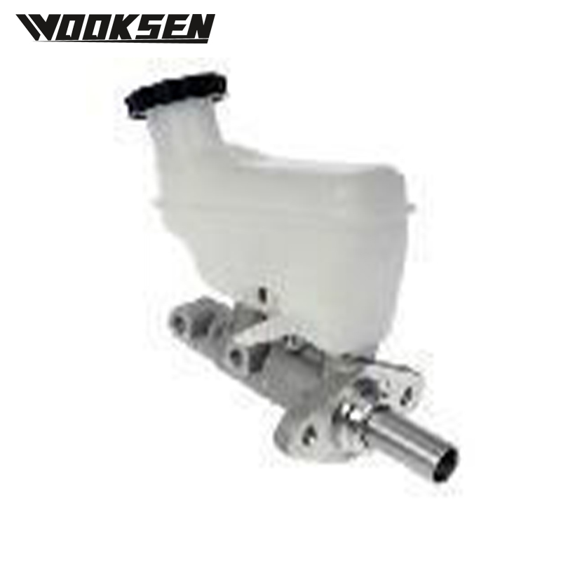 XUI1981L Brake master cylinder