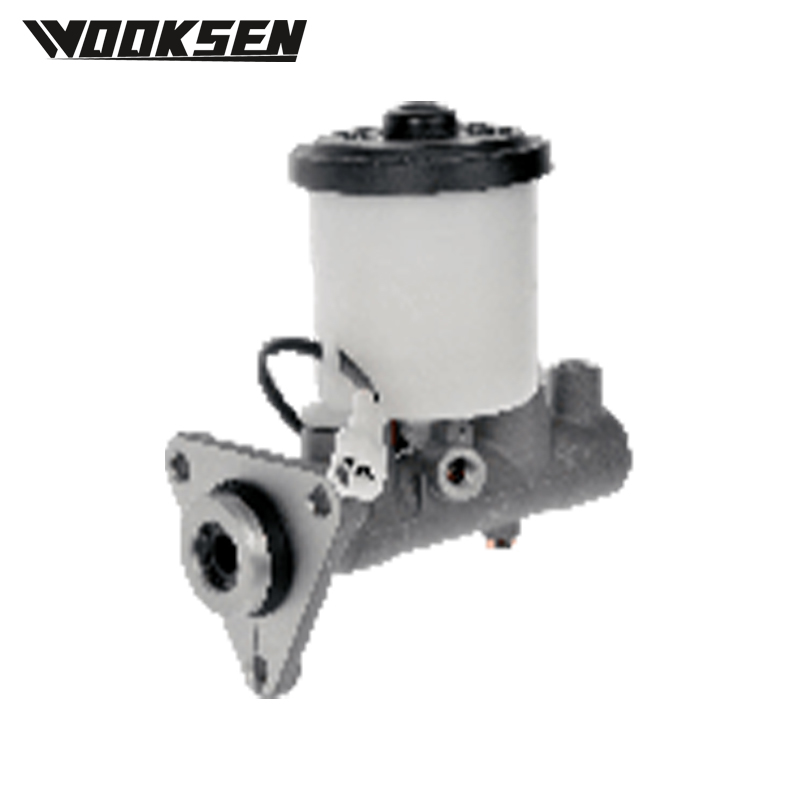 XUI1585L-1 Brake master cylinder