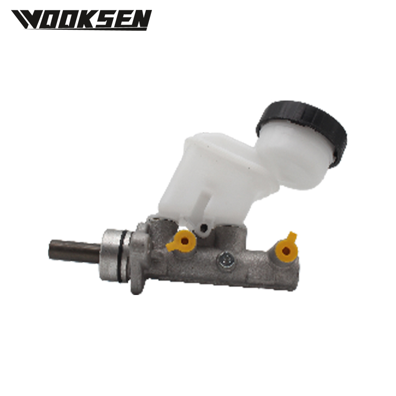 XUI1136L Brake master cylinder