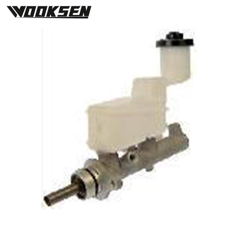 XUI1552L-1 Brake master cylinder