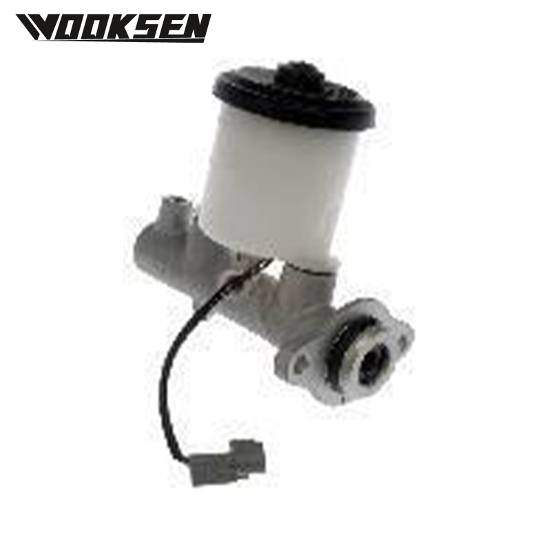 XUI1231L -2 Brake master cylinder