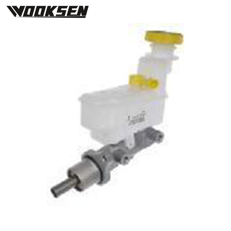 XUI1238L-1 Brake master cylinder