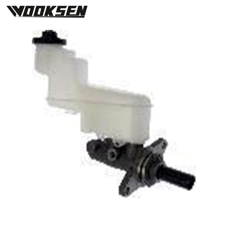 XUI1158L-2 Brake master cylinder