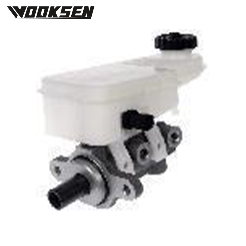 XUI8093L Brake master cylinder