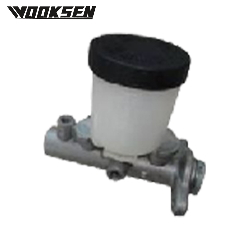 XUI1018L Brake master cylinder