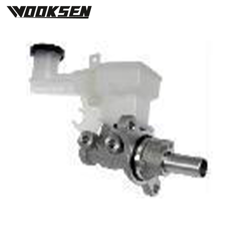 XUI8074L XUI8134L Brake master cylinder