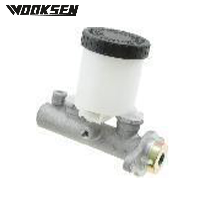 XUI1534L Brake master cylinder