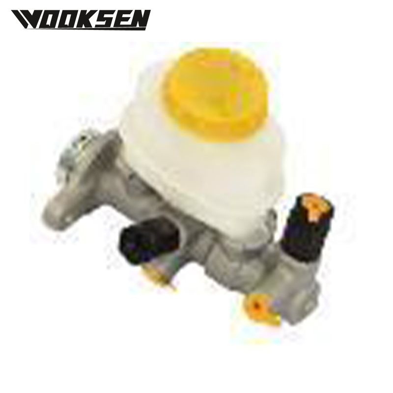 XUI1521L Brake master cylinder