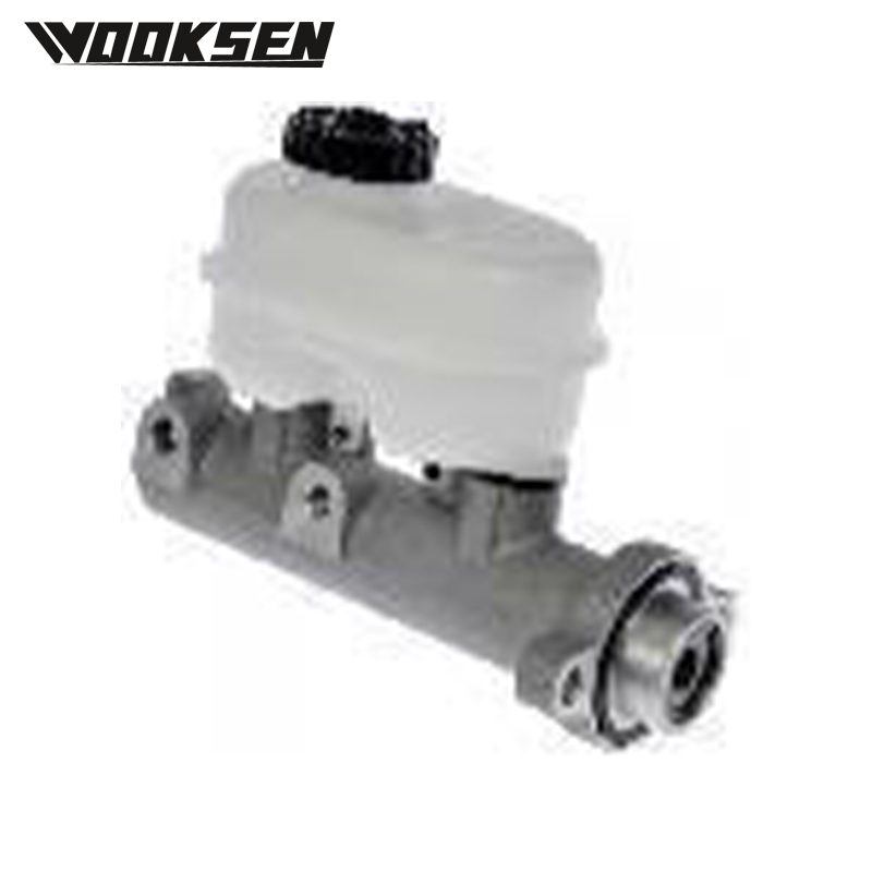 XUI1251L Brake master cylinder
