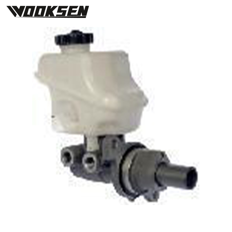 XUI8125L Brake master cylinder