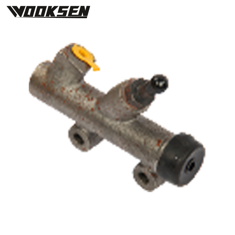 XUI3025A Clutch master cylinder