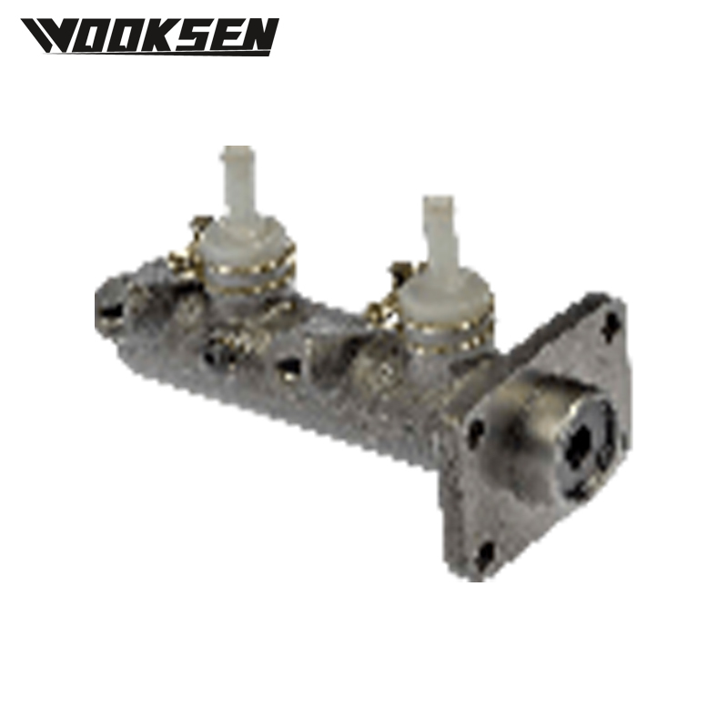 XUI1021L Brake master cylinder