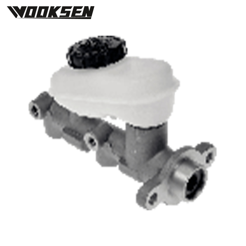 XUI1230L Brake master cylinder