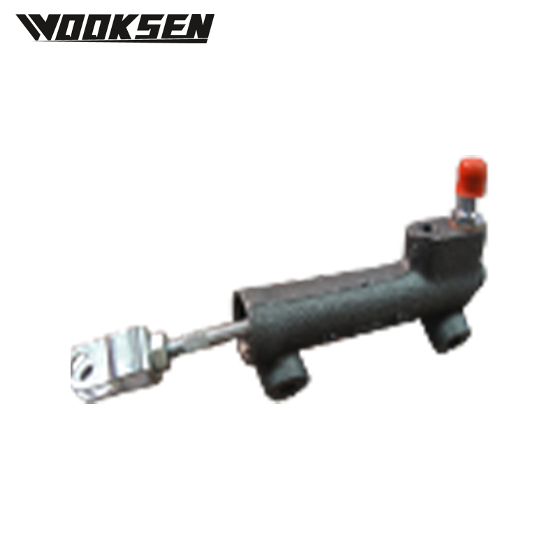 XUI3520A Clutch master cylinder