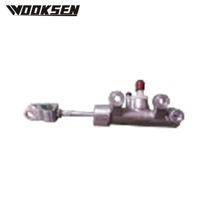 XUI3526L Clutch master cylinder