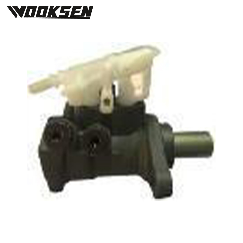 XUI1577L Brake master cylinder