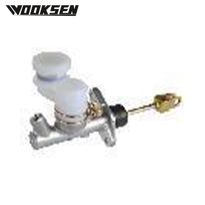 XUI3032L Clutch master cylinder