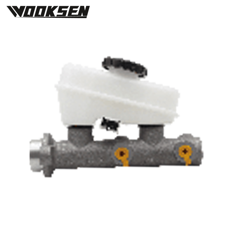 XUI1952L Brake master cylinder