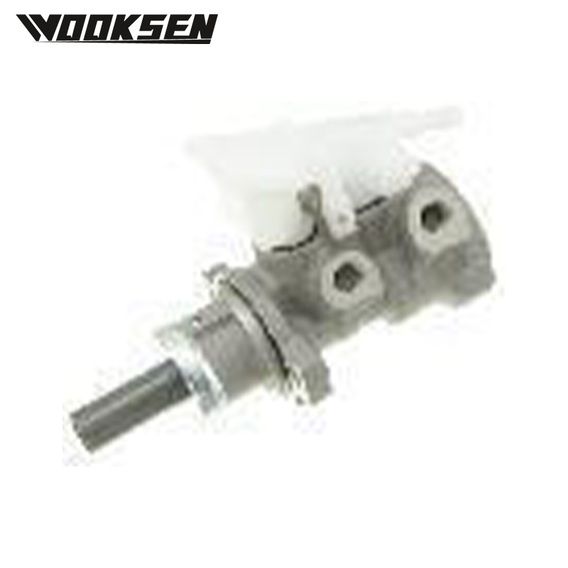 XUI8110L Brake master cylinder