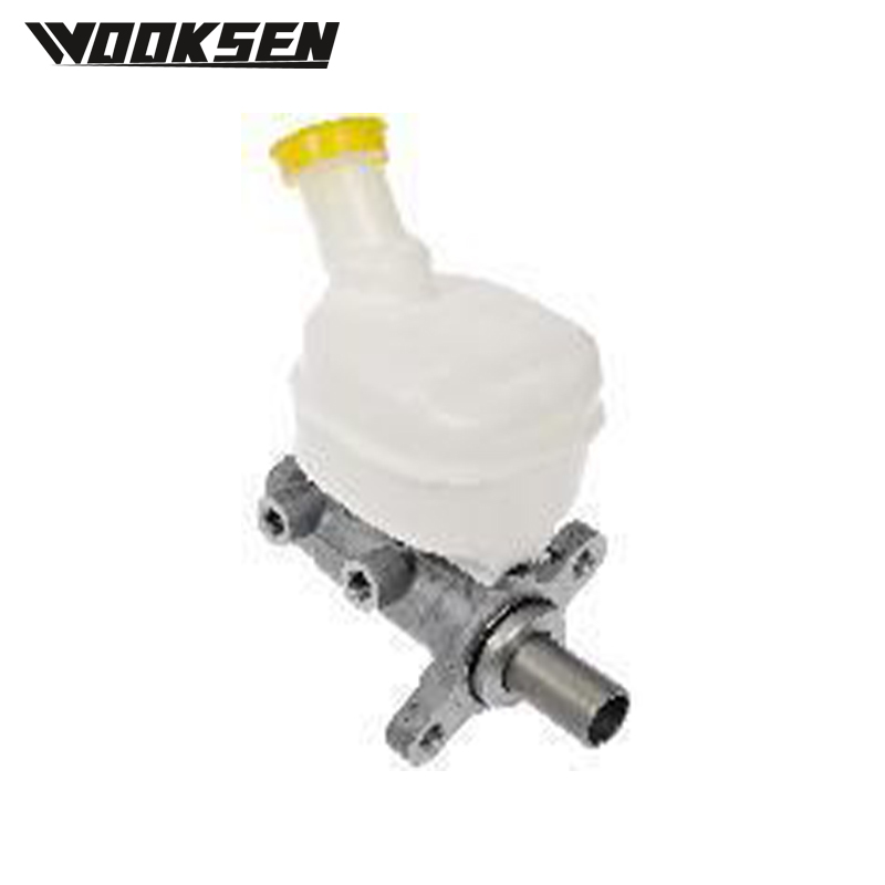 XUI8149L Brake master cylinder