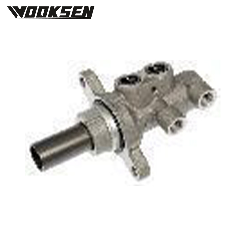 XUI8151L Brake master cylinder