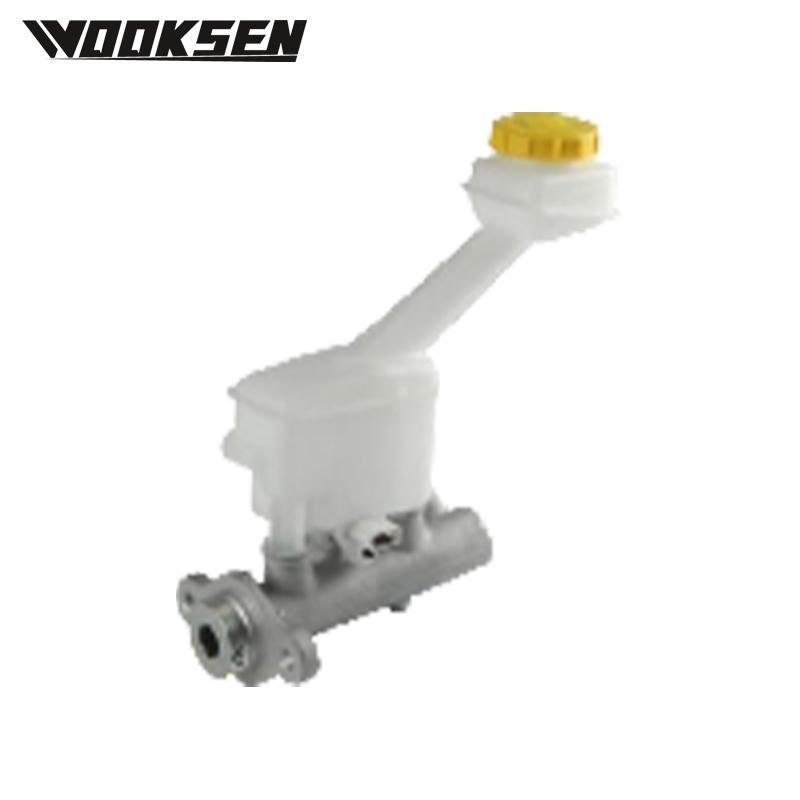 XUI1869L Brake master cylinder