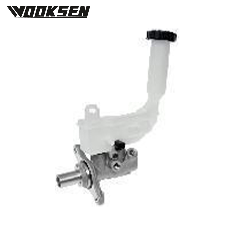 XUI8099L Brake master cylinder