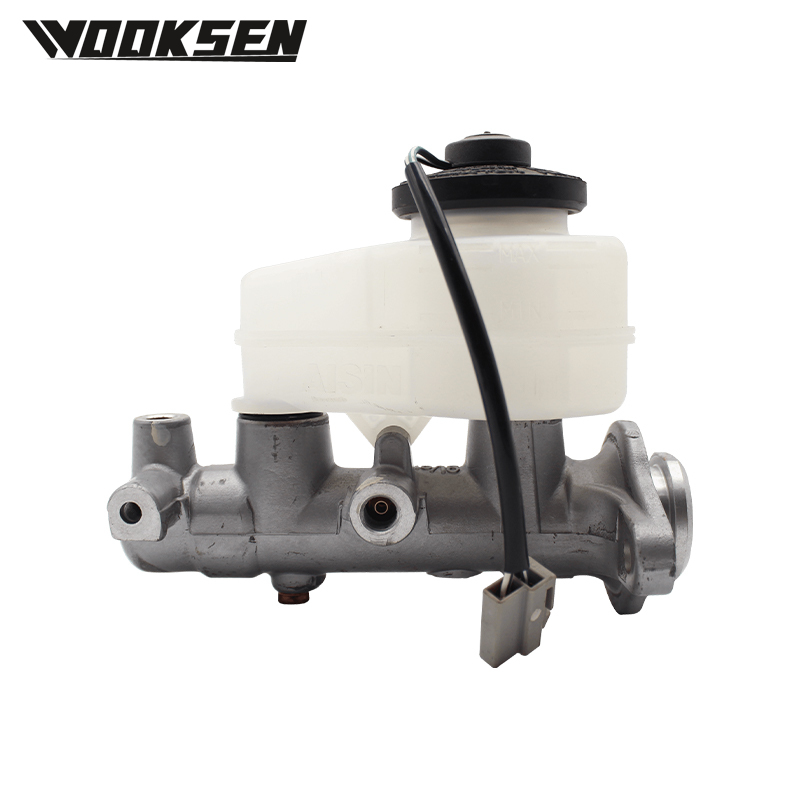 XUI1105L（23.81） Brake master cylinder