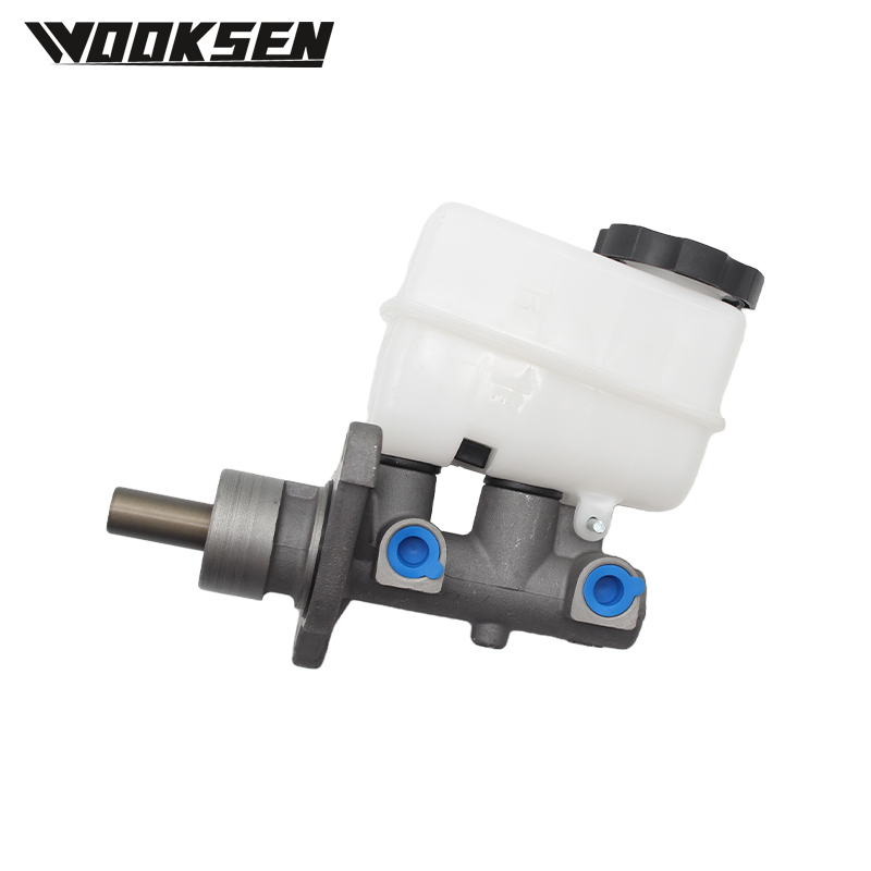 XUI1131L-1 (two holes) Brake master cylinder