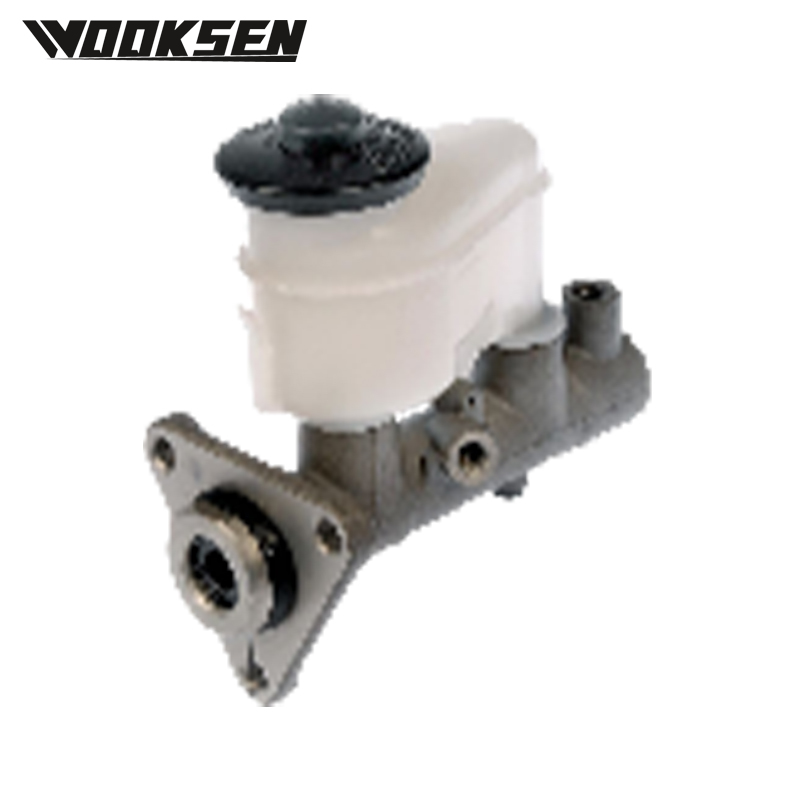 XUI1567L (without plug) Brake master cylinder