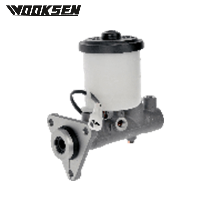 XUI1585L-1 Brake master cylinder