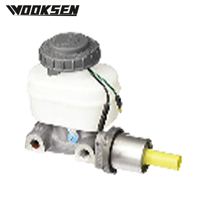 XUI1847L-1 Brake master cylinder