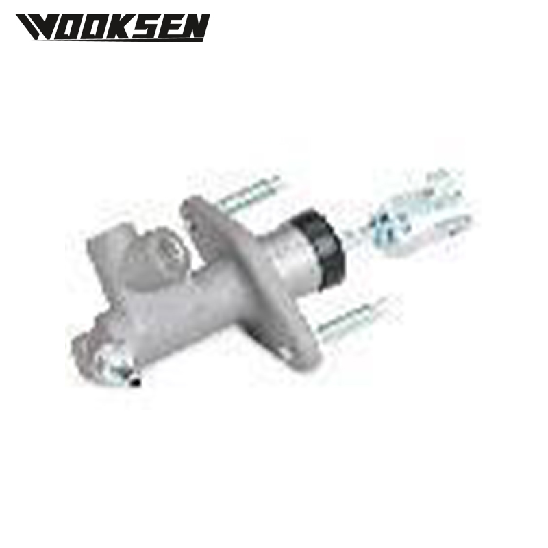 XUI3105L Clutch master cylinder