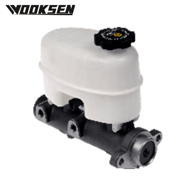 XUI1209L Brake master cylinder