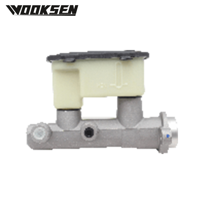 XUI1935L Brake master cylinder