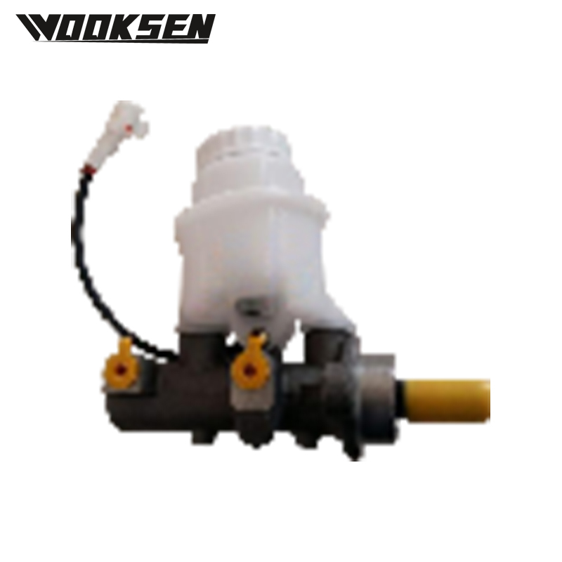 XUI1000L (two holes) Brake master cylinder