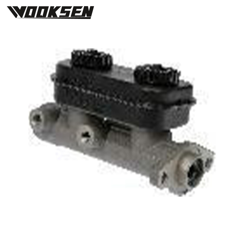 XUI1559L-1 Brake master cylinder